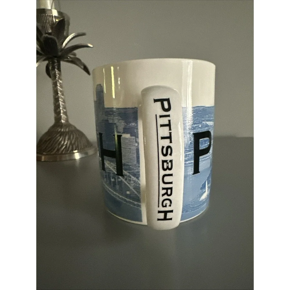 Pittsburgh Steel City Starbucks Barista 2002 Skyline Series One Coffee Cup Mug